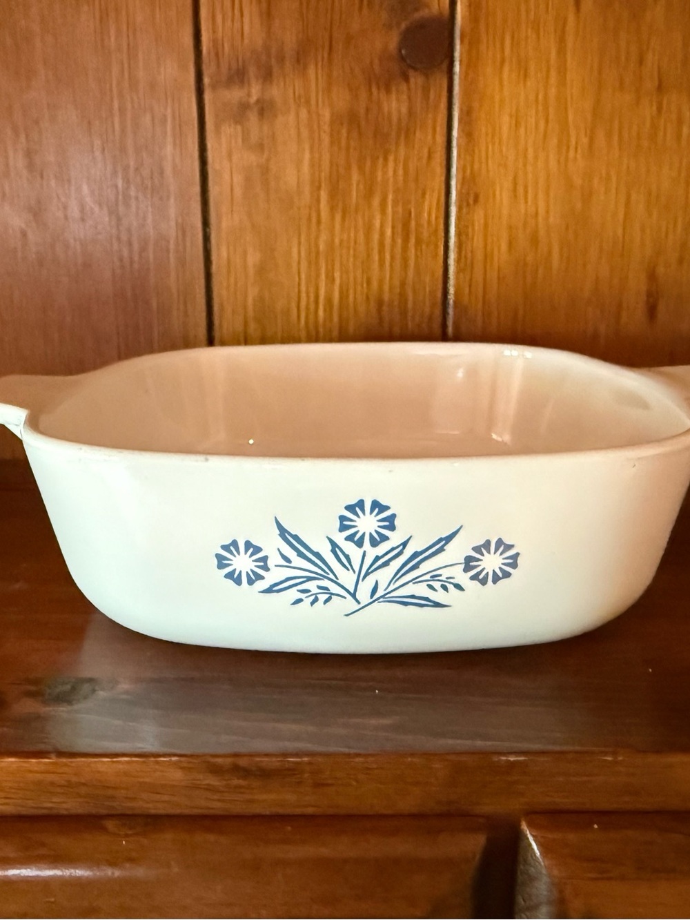 Corning Ware 1qt casserole dish in Blue Cornflower